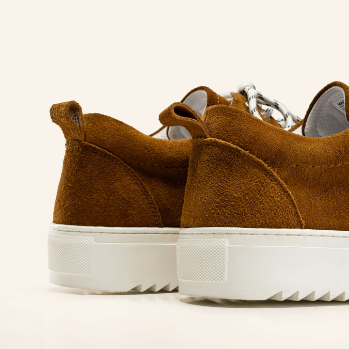 Achilles Zig 2.0 | Lace up Suede Sneakers - Havana