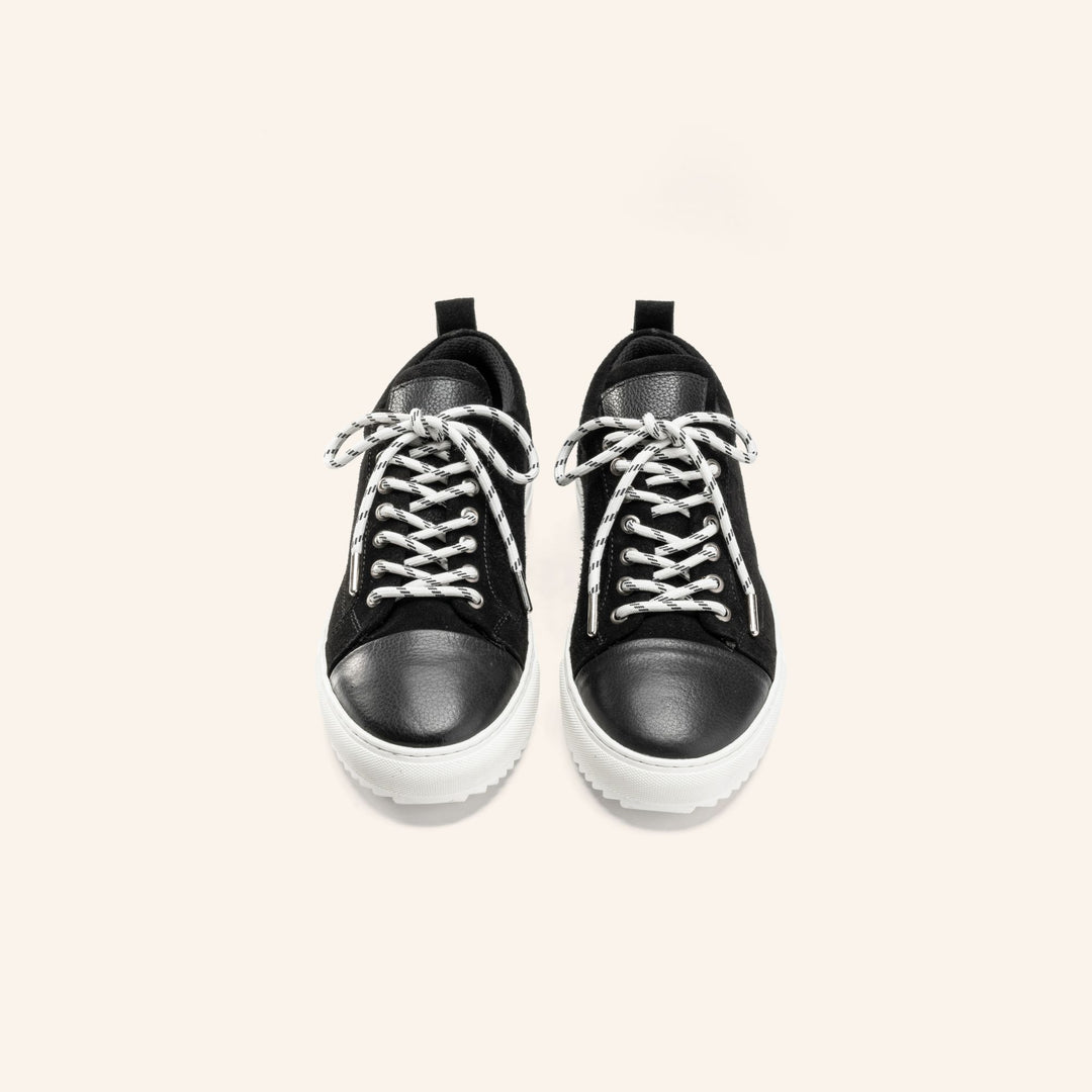 Achilles Zig 3.0 | Chestnut Laceup Sneakers - B & W