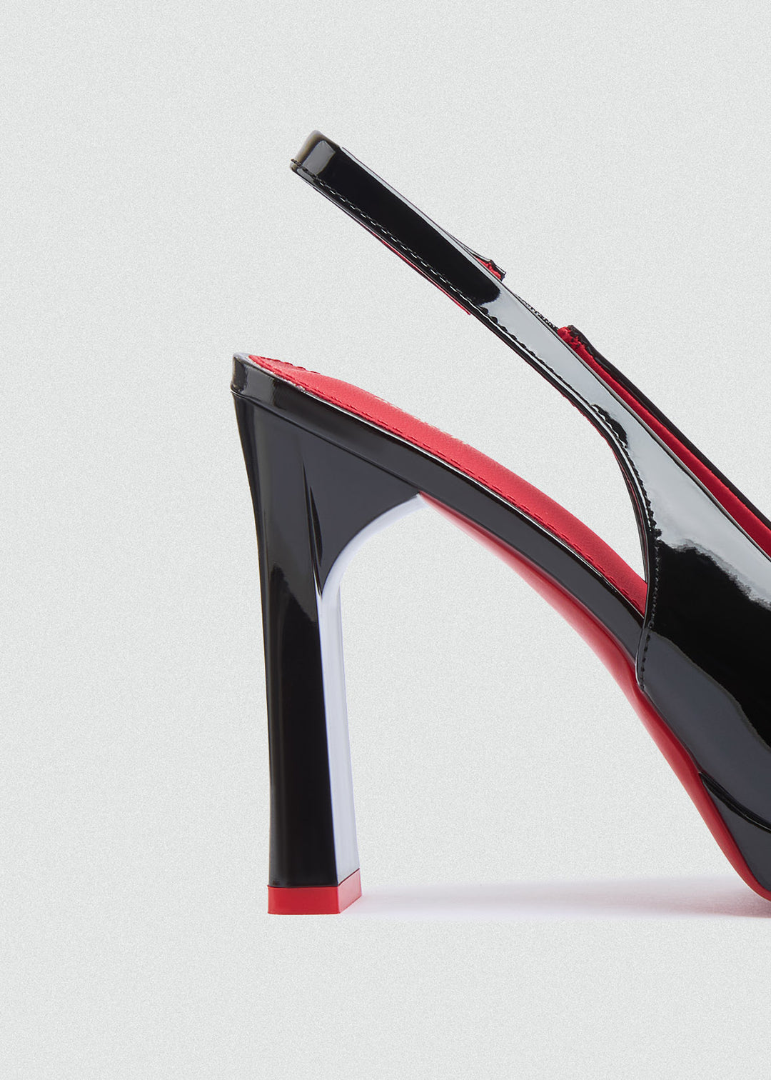 Pointy Slingback Block Heel Pumps - Black