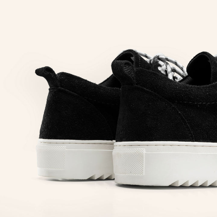 Achilles Zig 2.0 | Lace up Stitchy Suede Sneakers - Black