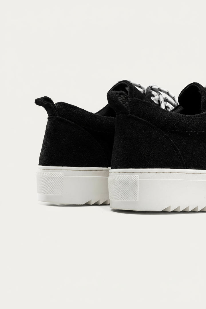 Achilles Zig 2.0 | Lace up Stitchy Suede Sneakers - Black
