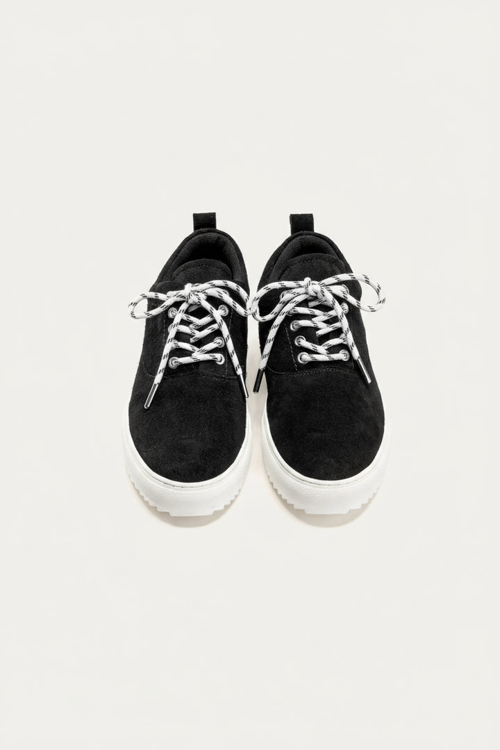 Achilles Zig 2.0 | Lace up Stitchy Suede Sneakers - Black