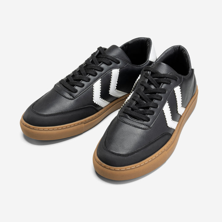 Achilles Clack | Comfy Lace Up Sneakers - Black