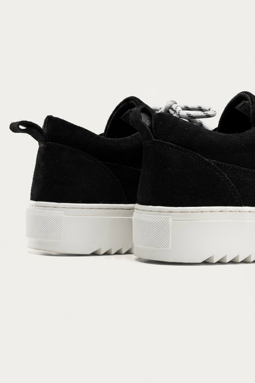 Achilles Zig 4.0  | Moc Toe Lace Up Sneakers - B & W