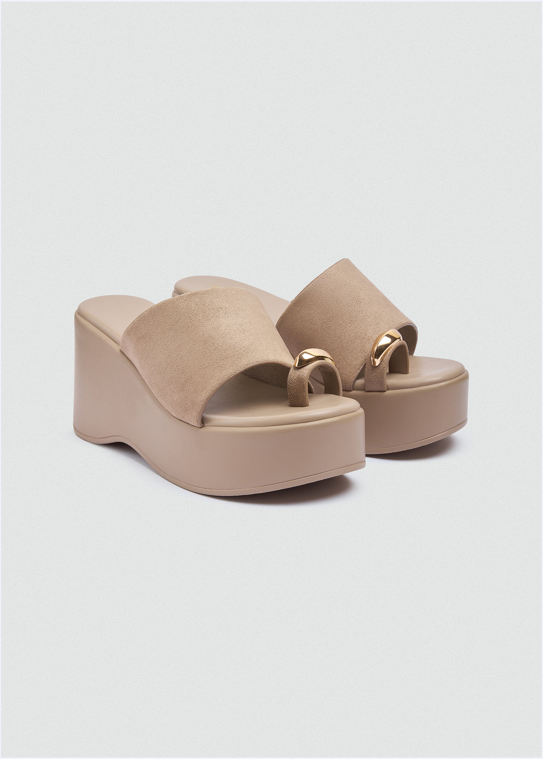 Suede Wedge Gold Toe Ring - Café