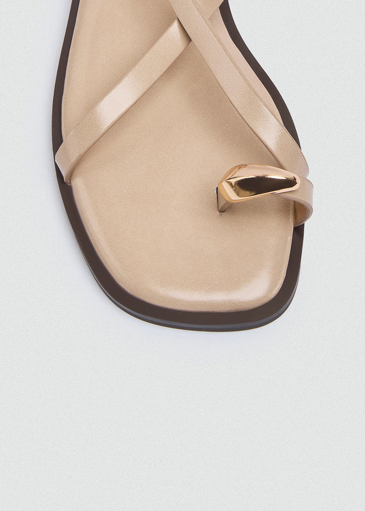 Thong Flat Sandals Gold Ring - Beige