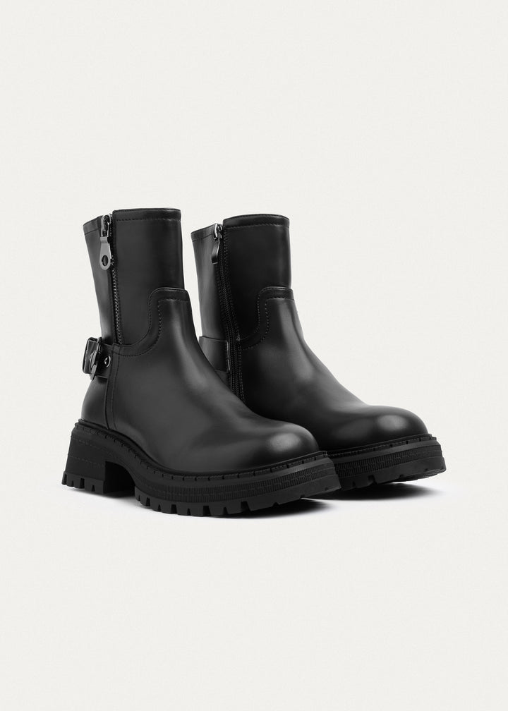 Urban Loop Zip Boots | Black