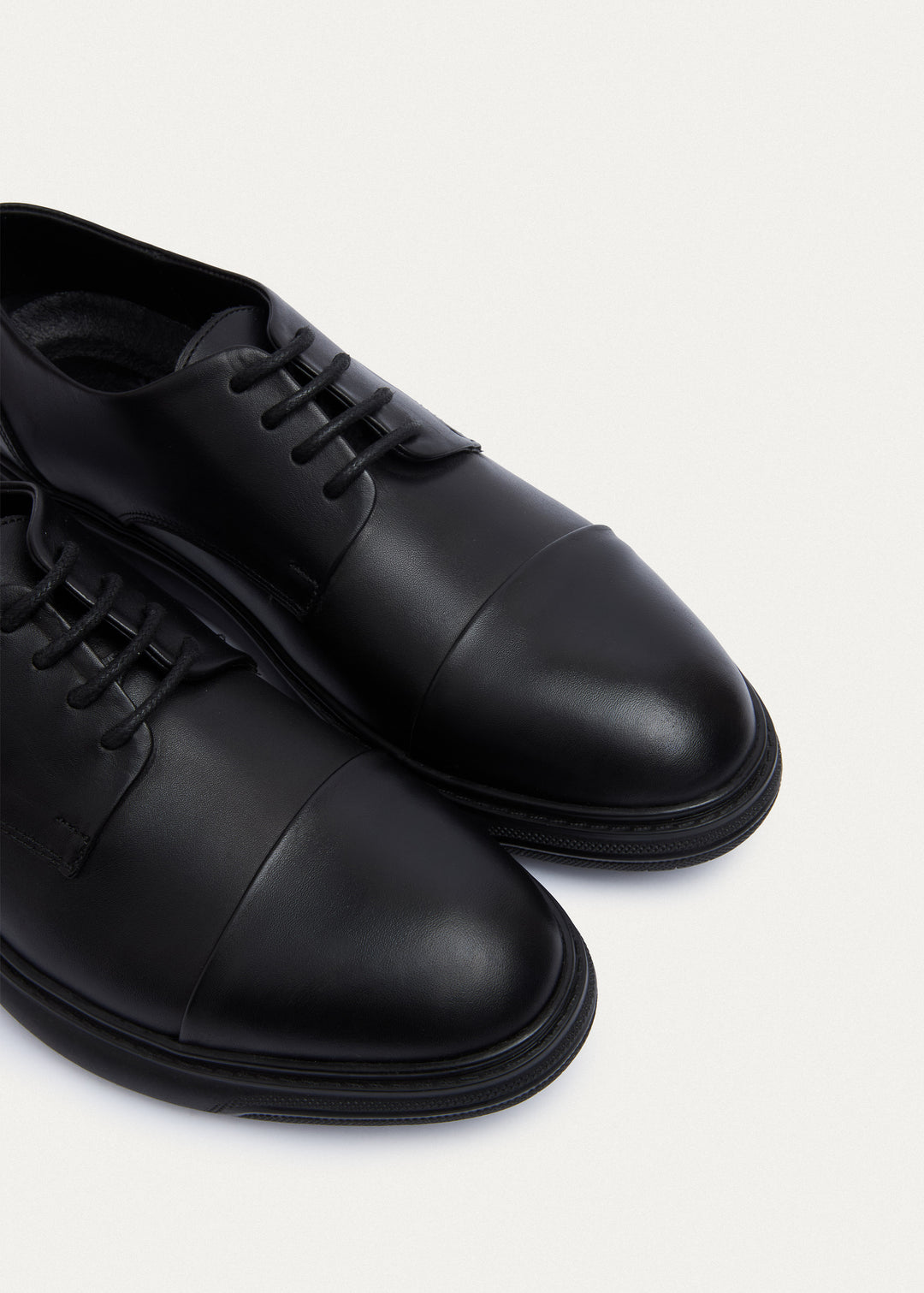 Achilles Heritage Cap Toe | Black