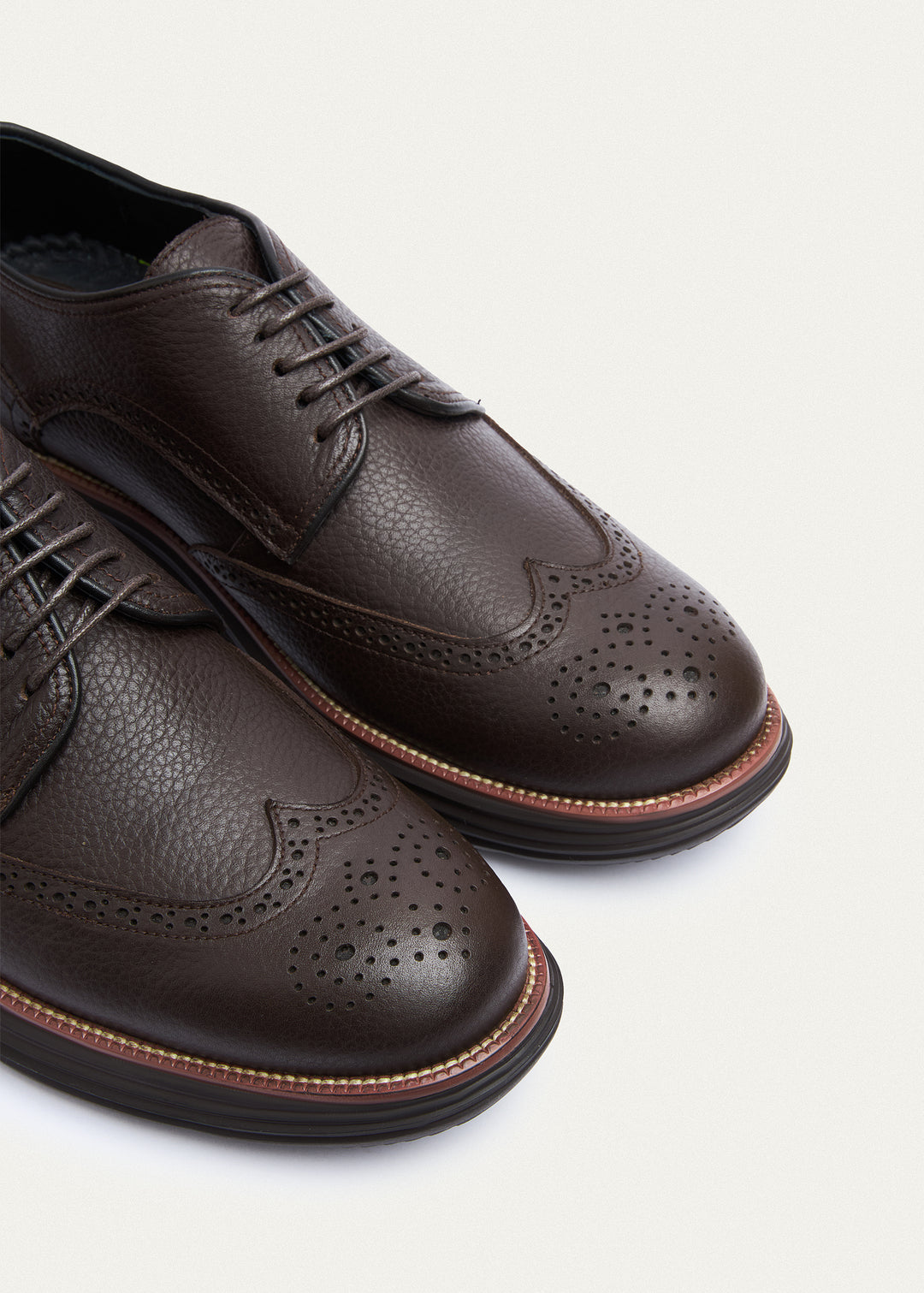Wingtip Brogue Derby - Textured Brown