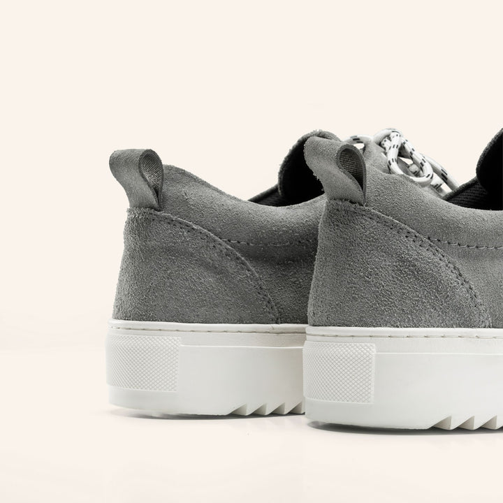 Achilles Zig 2.0 | Lace up Stitchy Suede Sneakers - Grey