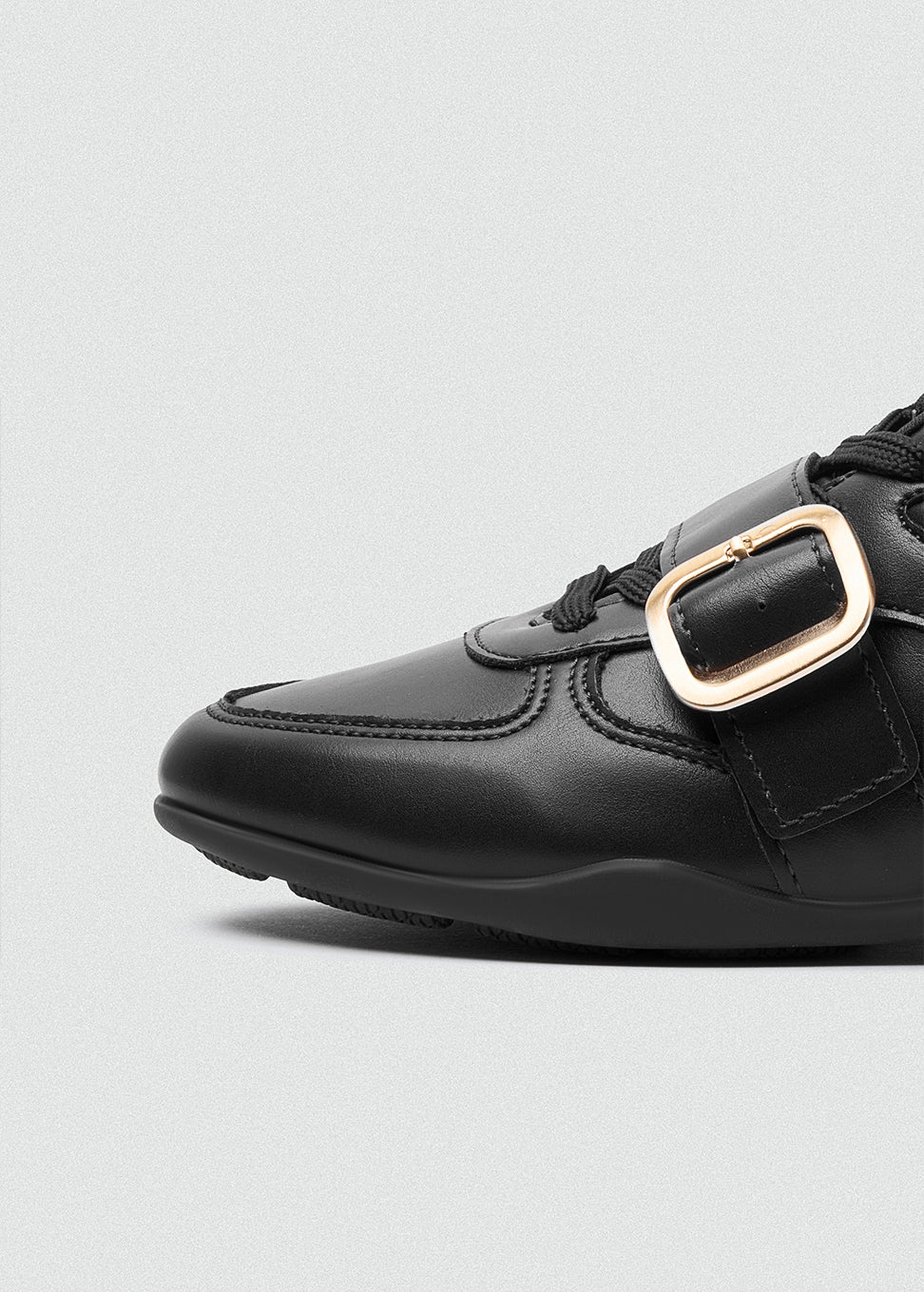 Sneakers Gold Buckle Strap - Black