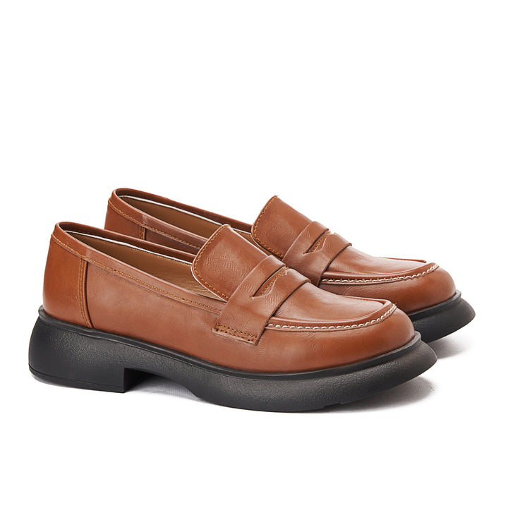 Wide Moc Toe Low Heel Women's Penny Loafer - Havana