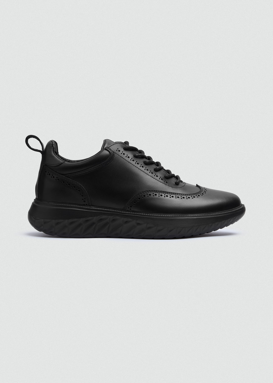 Wingtip Brogue Sneaker - Black