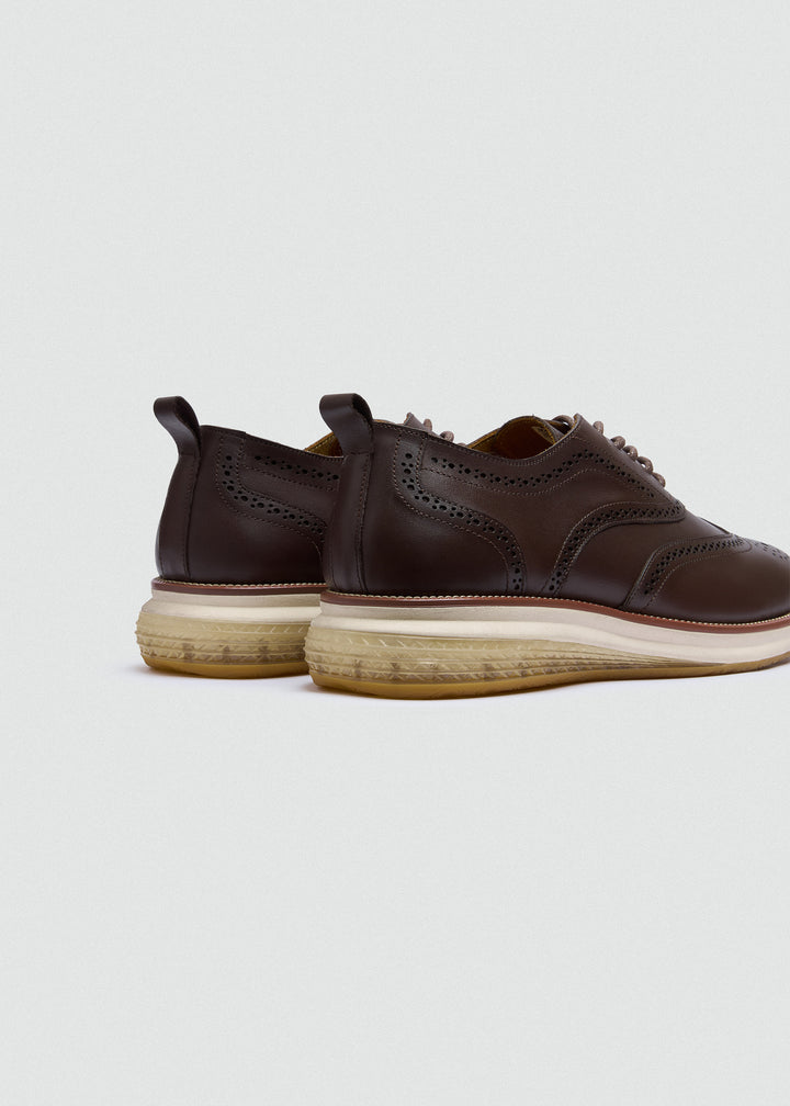 Wingtip Brogue Lace-Up - Brown