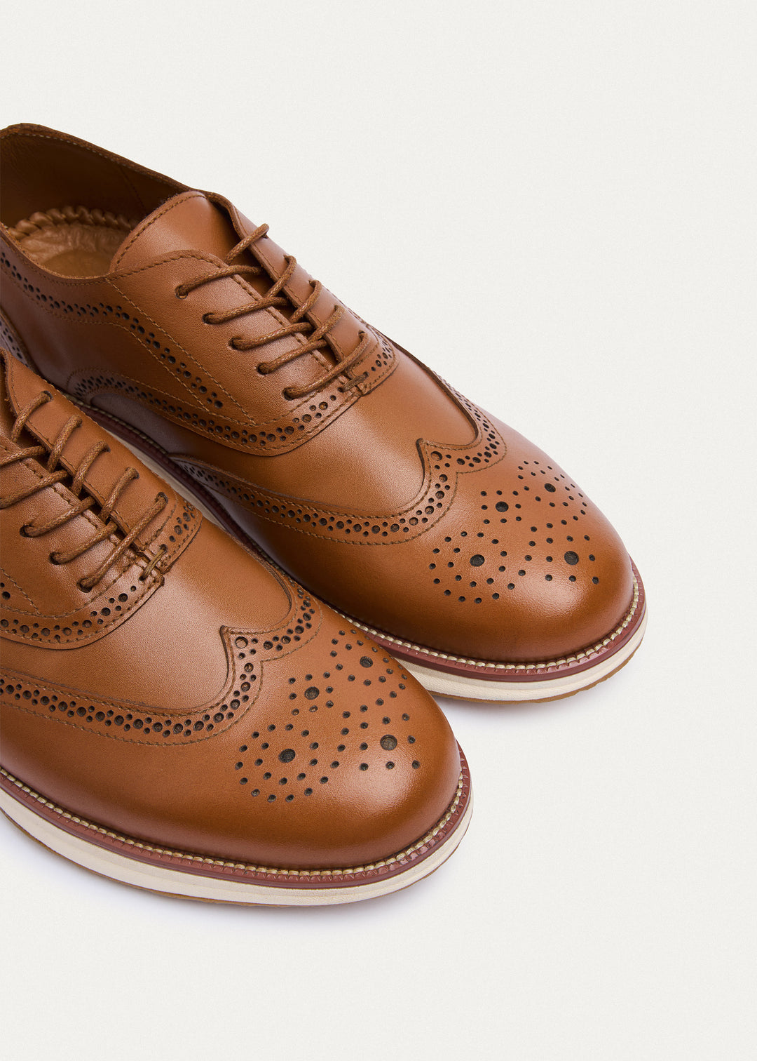 Wingtip Brogue Lace-Up - Tan