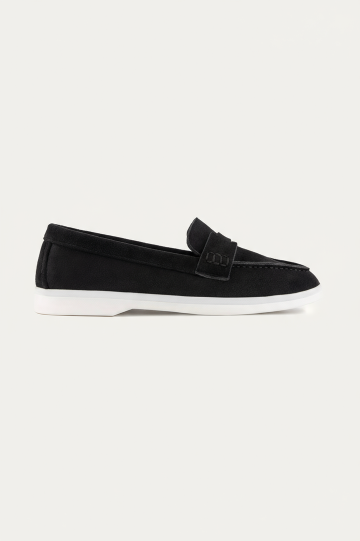 Women Suede Pointy Loafer | Black