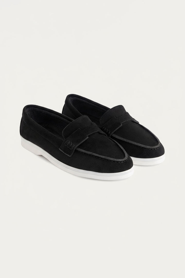 Women Suede Pointy Loafer | Black