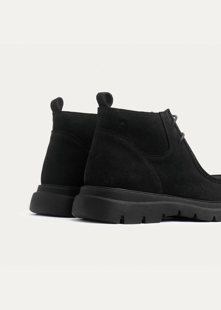 CityStride Chukka Classic Boots | Suede Black