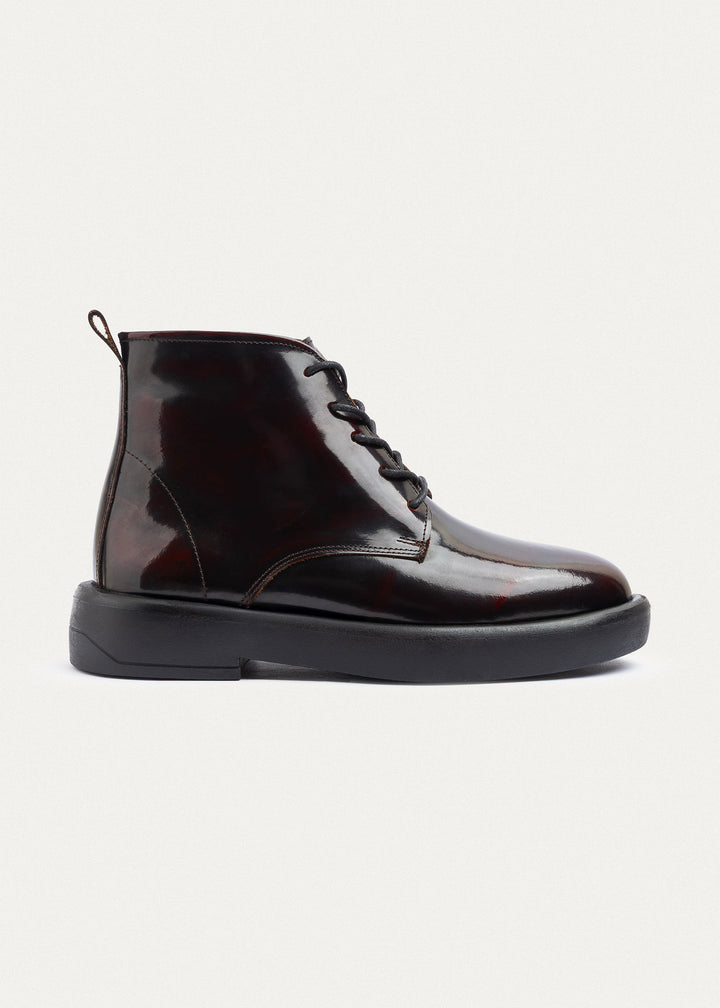 Heritage Brogue Patent Leather Boots | Burgundy