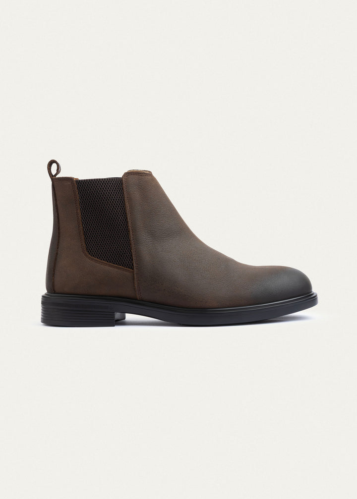 Classic Nubuck Chelsea Boots | Brown
