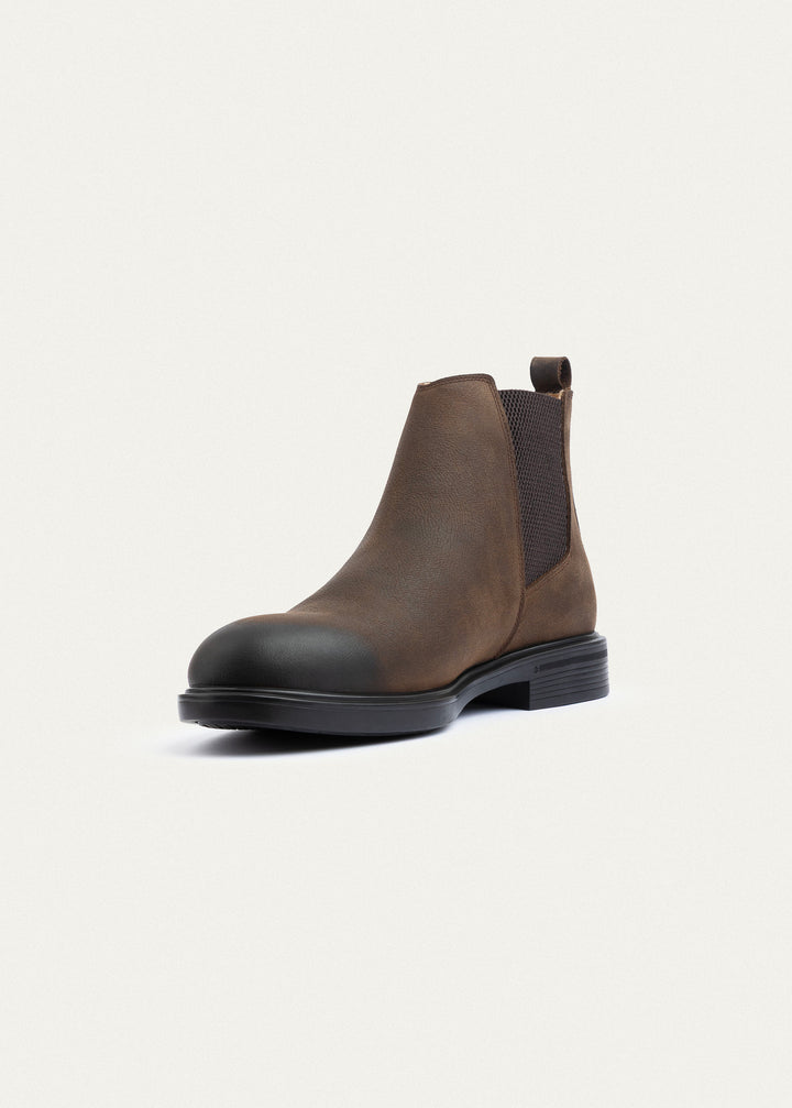 Classic Nubuck Chelsea Boots | Brown