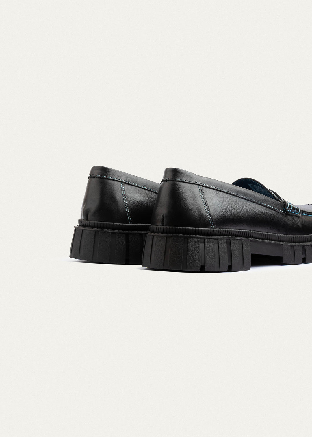 Edge Loafers | Black X Navy