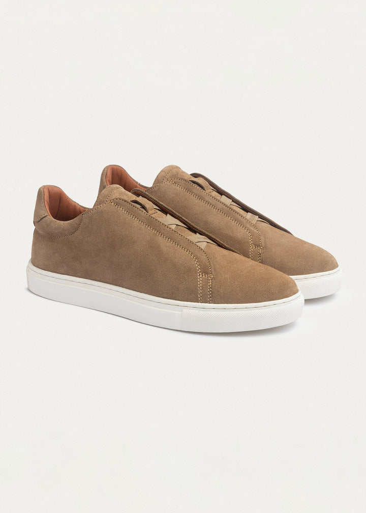 Achilles Theo - Men's Slip-On Suede Sneakers - Cafأ©