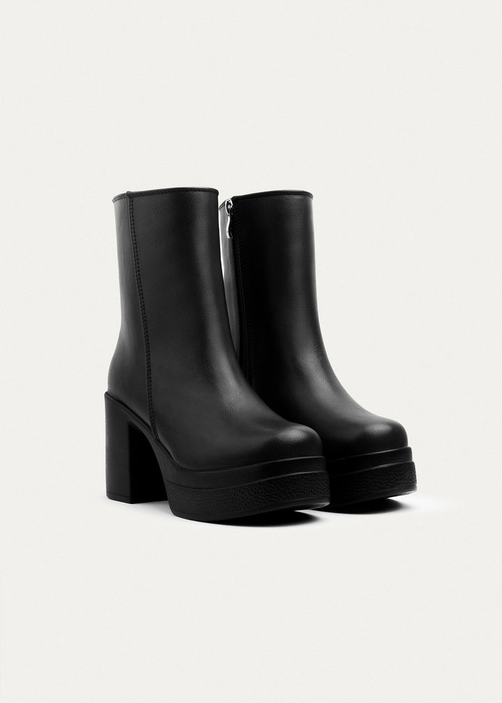 Elevate Block Heel Boots | Black