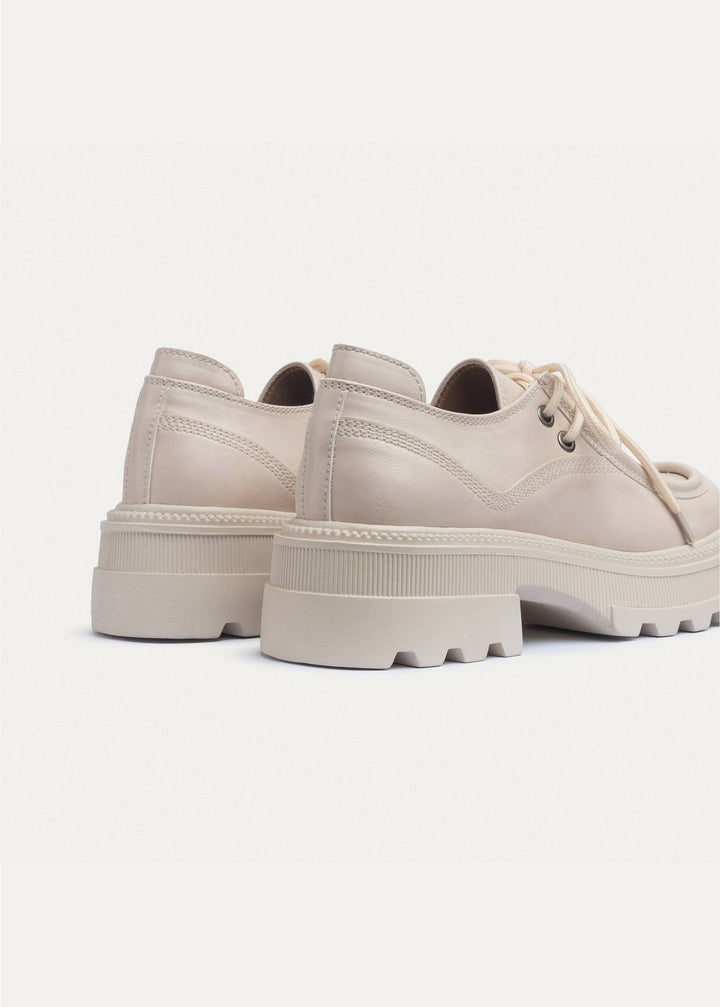 Women Beige Chunky Oxford Loafer with laces