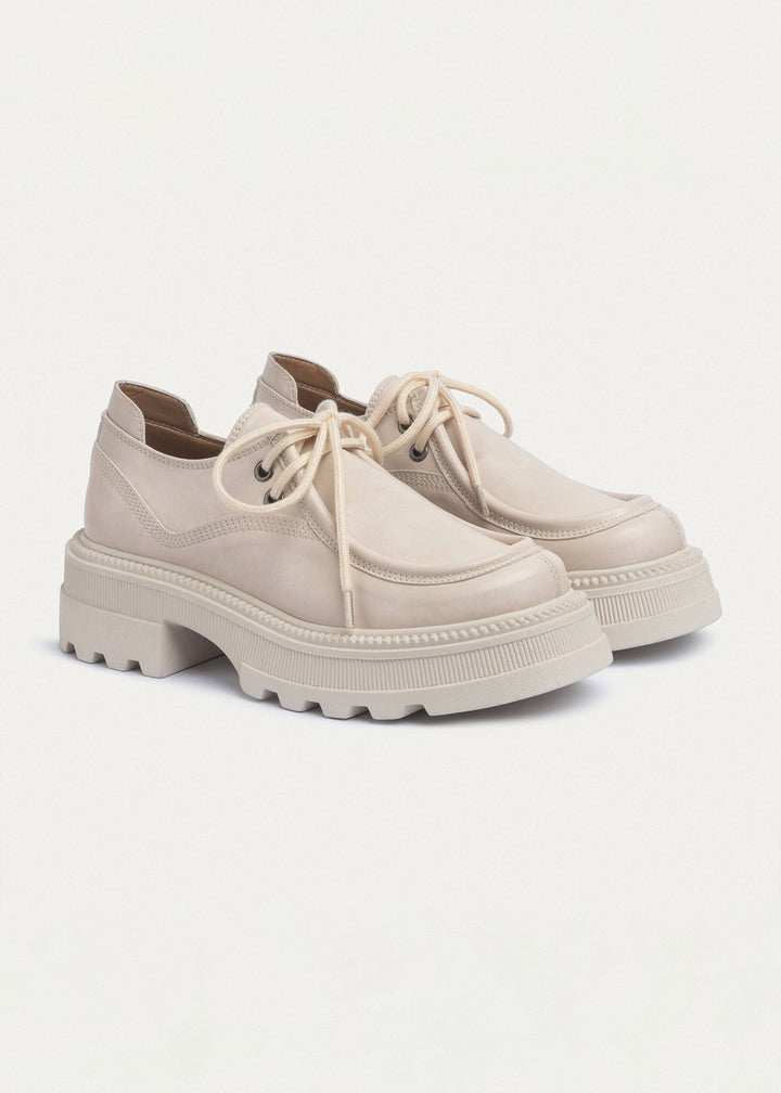 Women Beige Chunky Oxford Loafer with laces