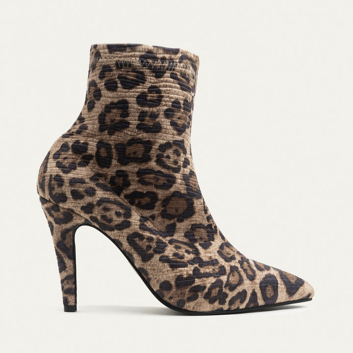 Leopard Chic Ankle Boots Leopard Beige