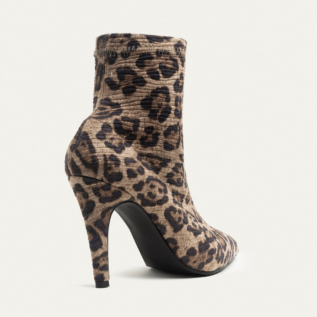 Leopard Chic Ankle Boots Leopard Beige