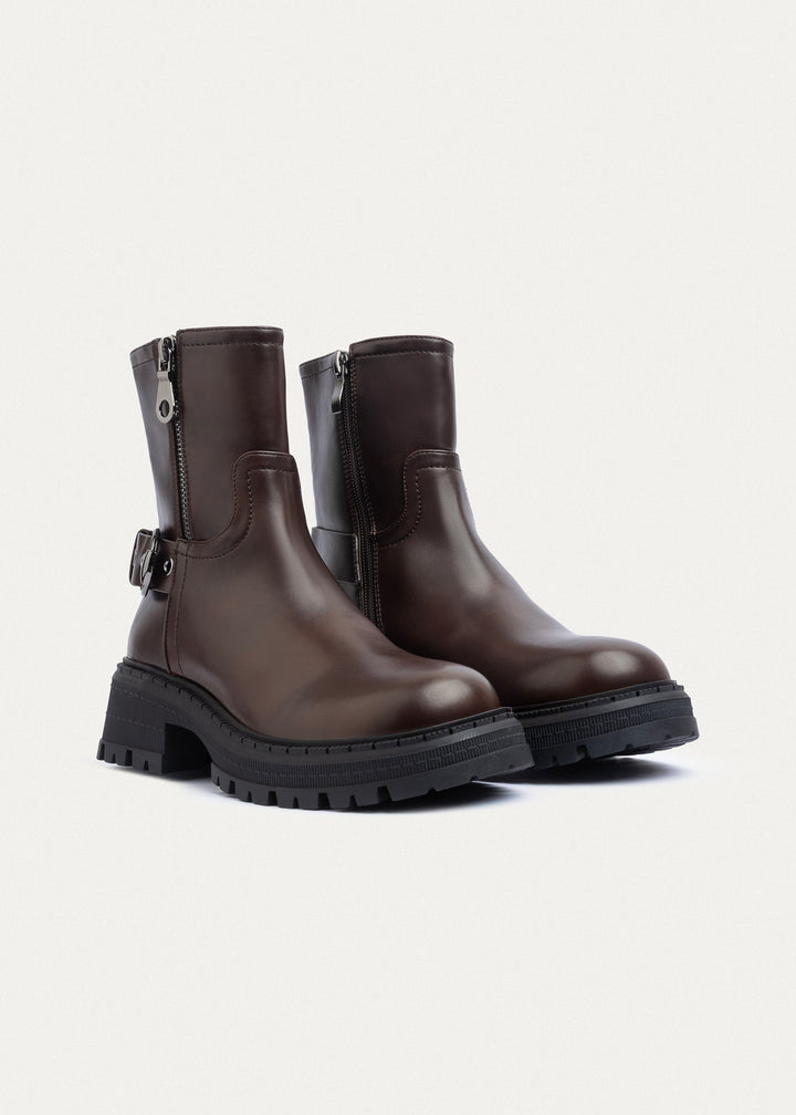 Urban Loop Zip Boots | Brown