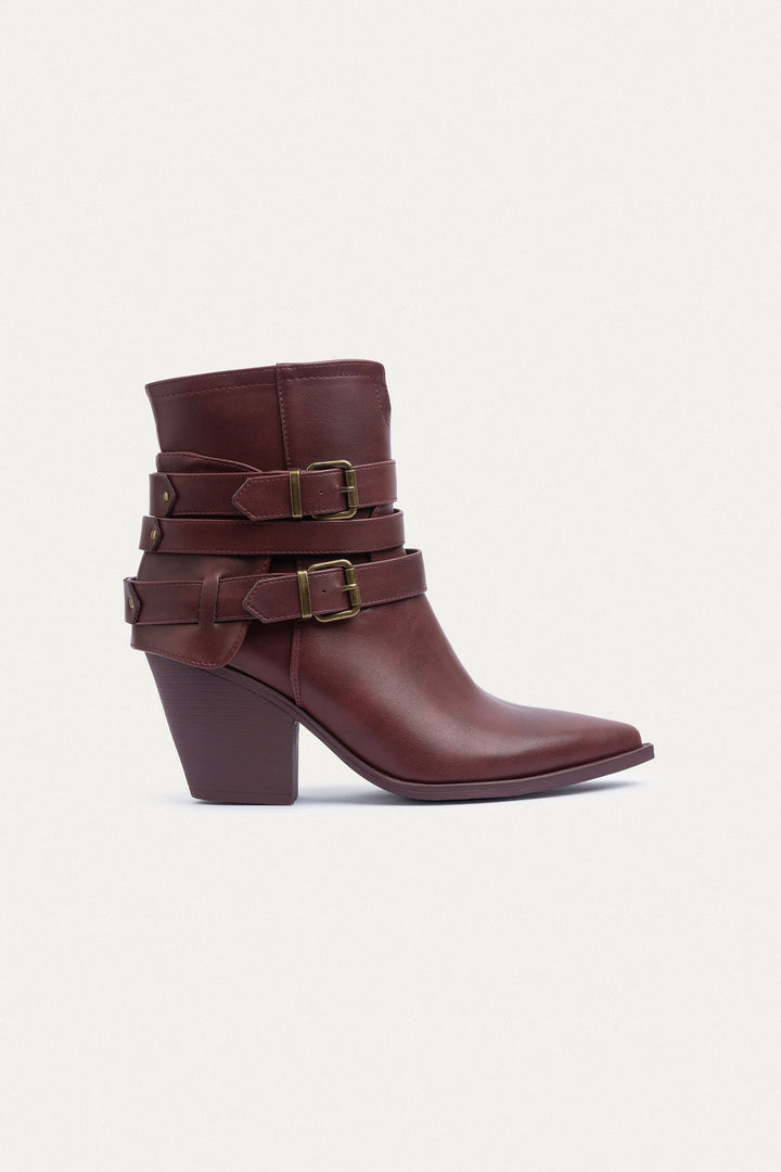 Stride Buckle Ankle Boots | Burguandy