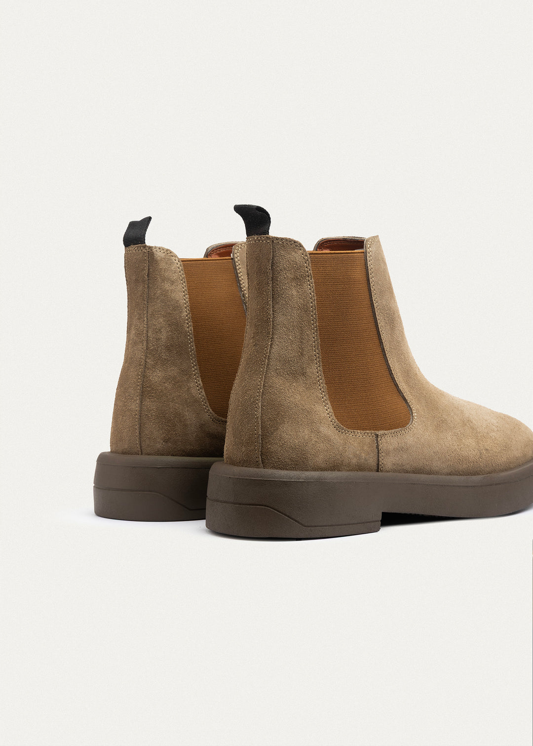 Rustic Luxe Chelsea Boots | Cafe
