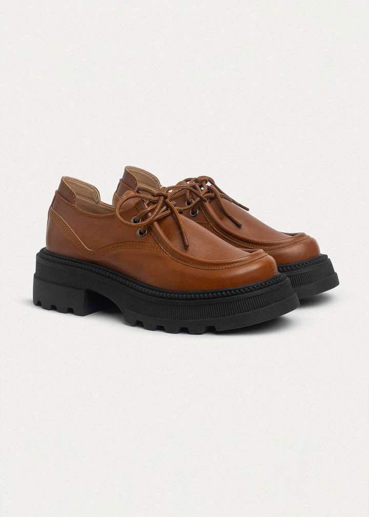 Women Havan Chunky Oxford Loafer with laces
