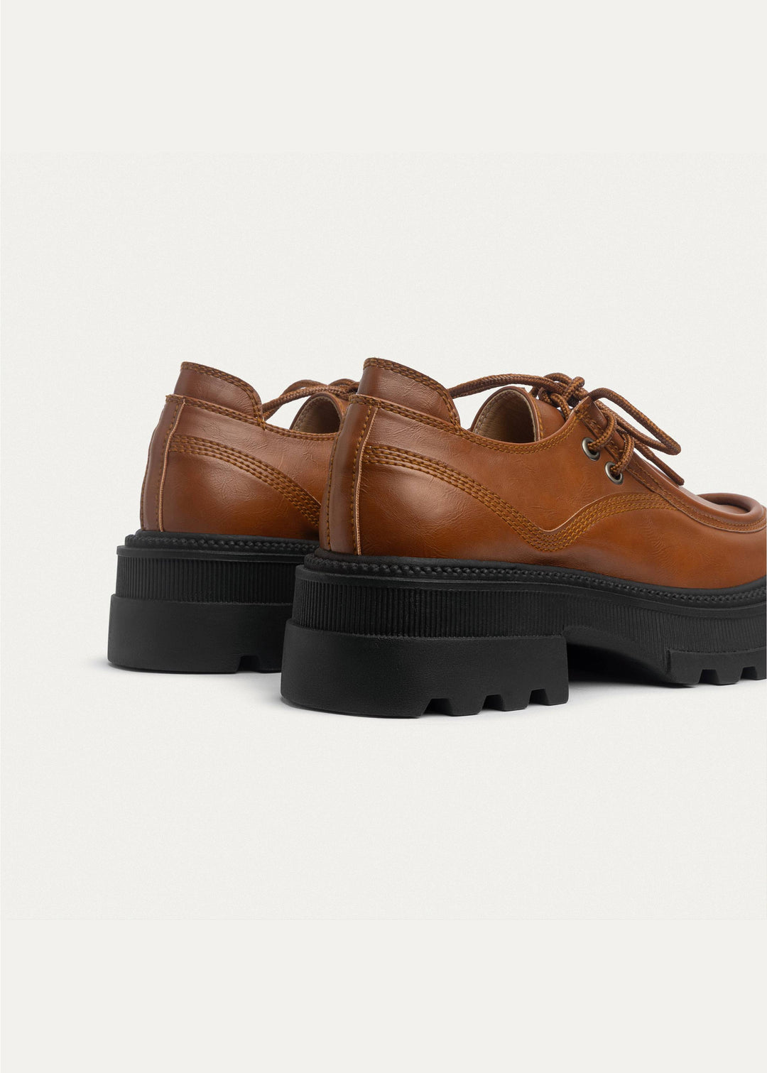 Achilles | Women Havan Chunky Oxford Loafer with laces