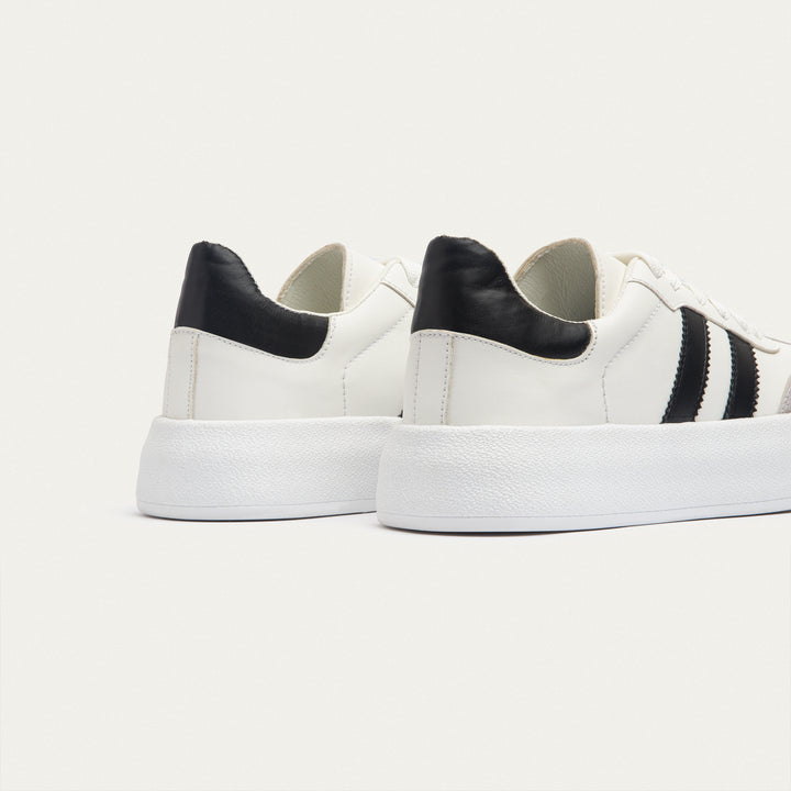 G-Sneakers Pop | White & Black