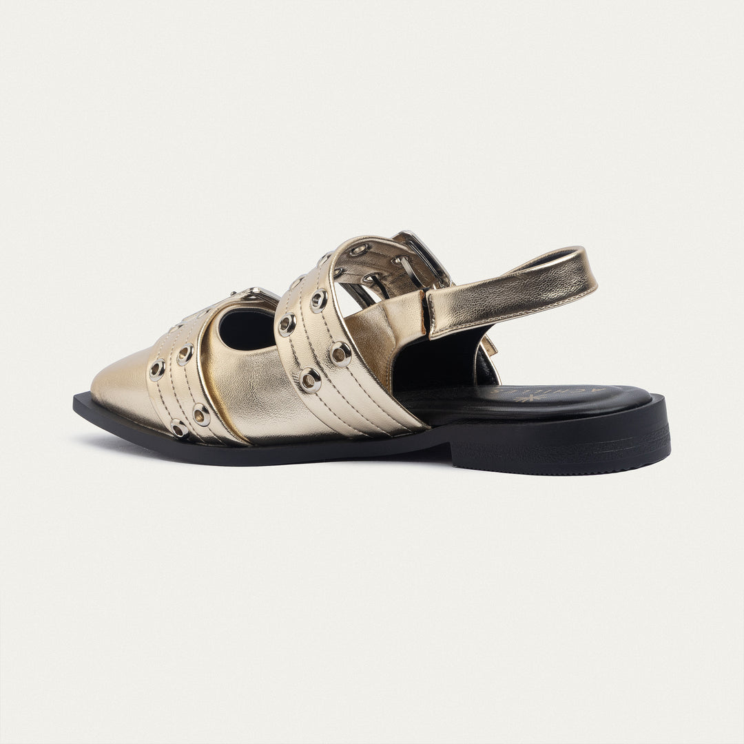 Achilles Lana|Slingback Buckle Pointy Flats - Gold