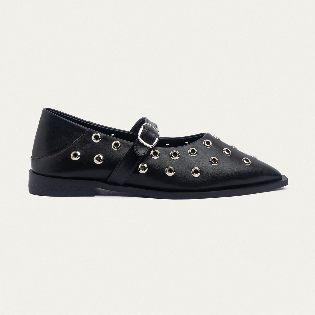 Achilles | Amora Buckle Pointy Flats - Black