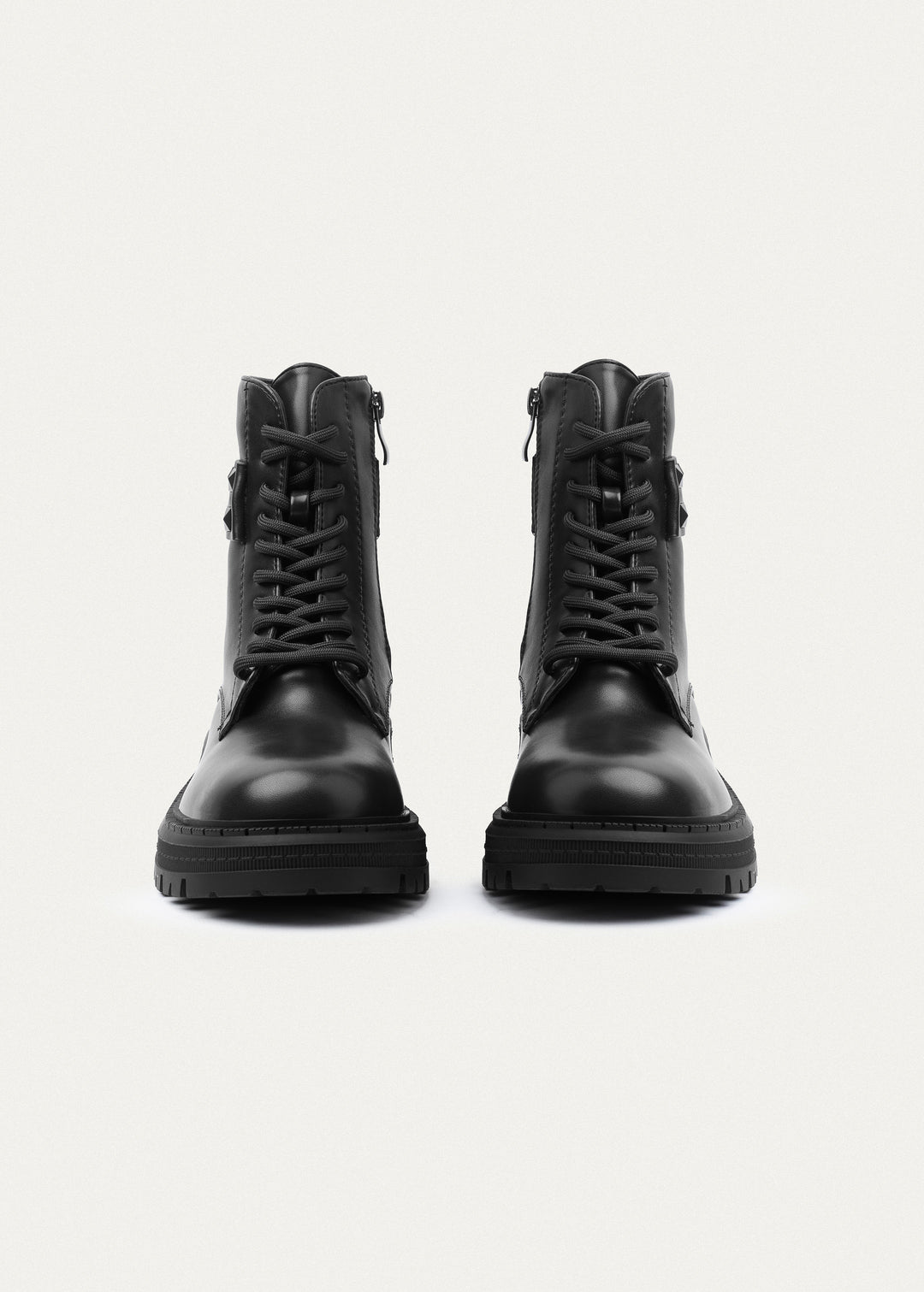 Frontier Lace-Up Boots| Black