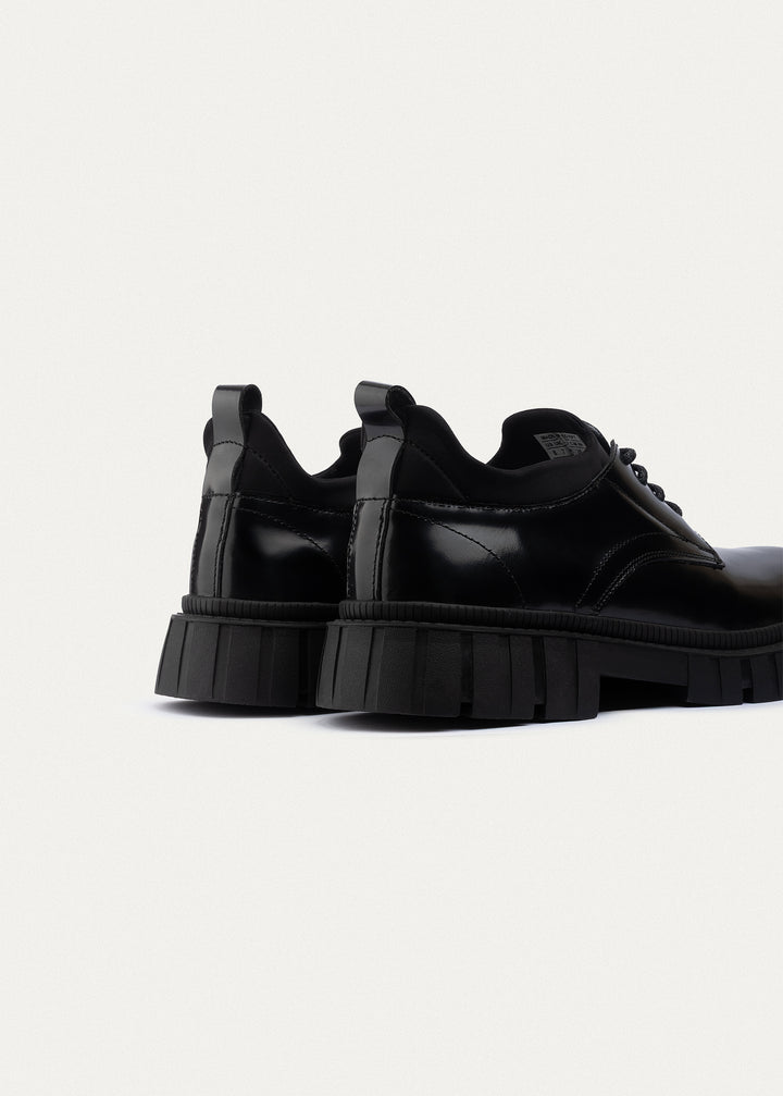 Urban Chunk Lace Shoes Patent Leather | Black