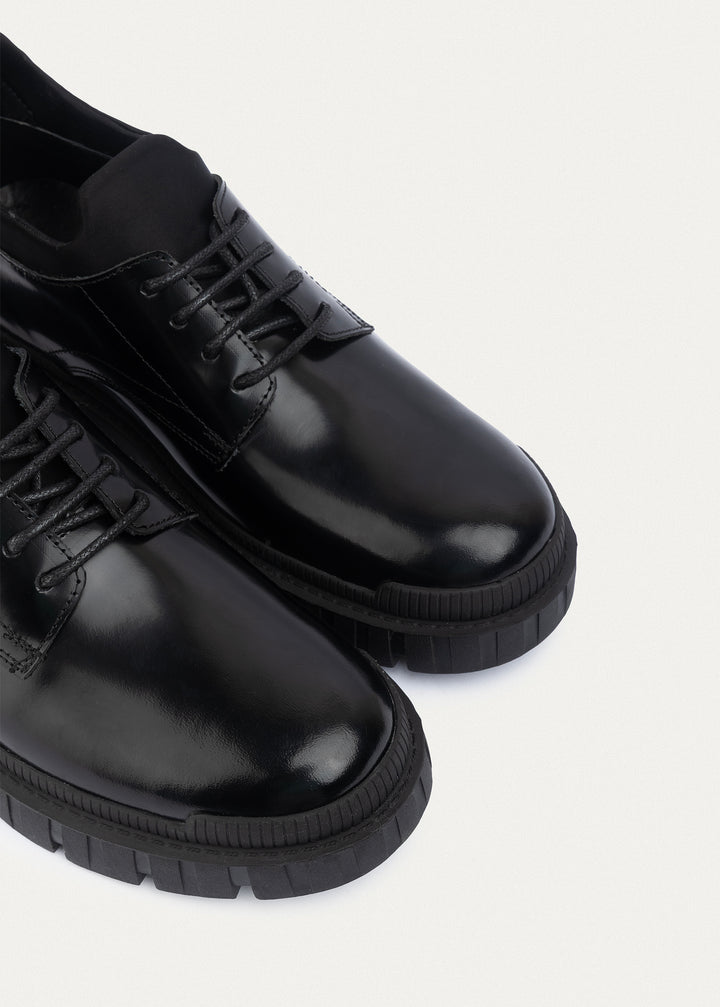 Urban Chunk Lace Shoes Patent Leather | Black