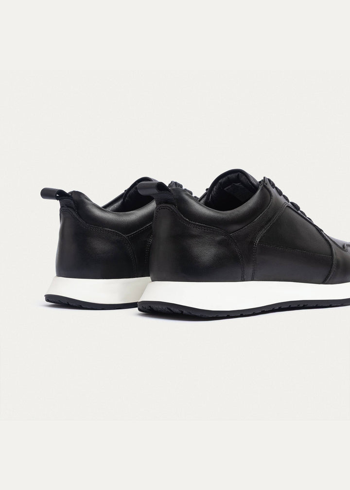 Light Pro Sneakers V2 | Black