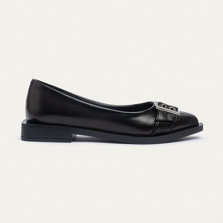Buckled Pointed Loafers | Black