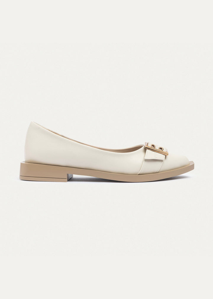 Buckled Pointed Loafers | Beige