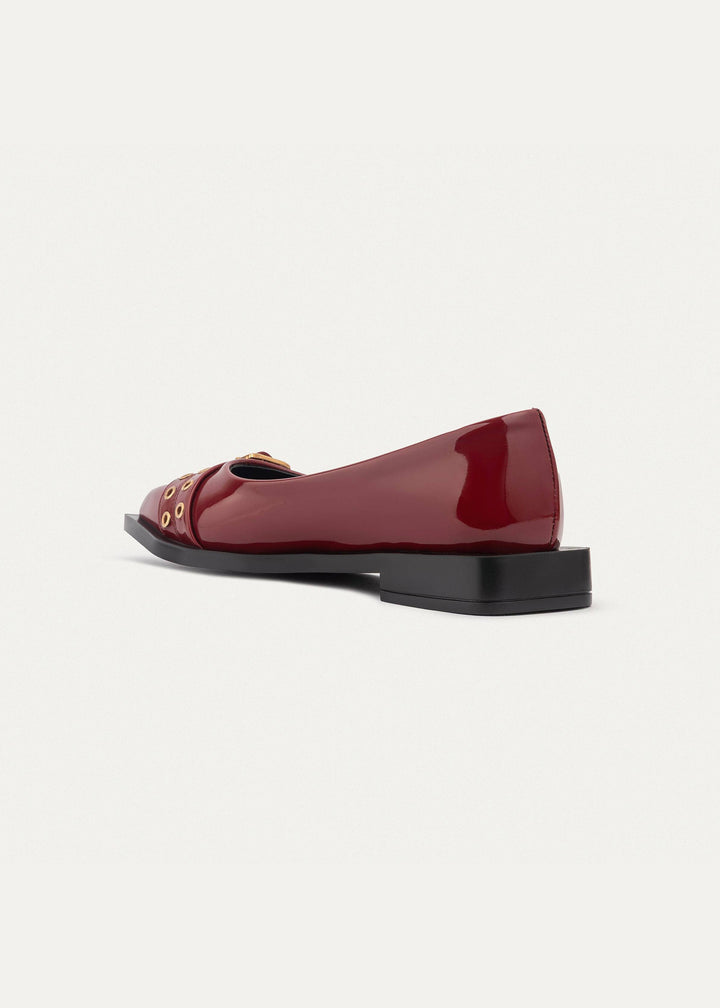 Buckled Pointed Loafers | Crimson Red
