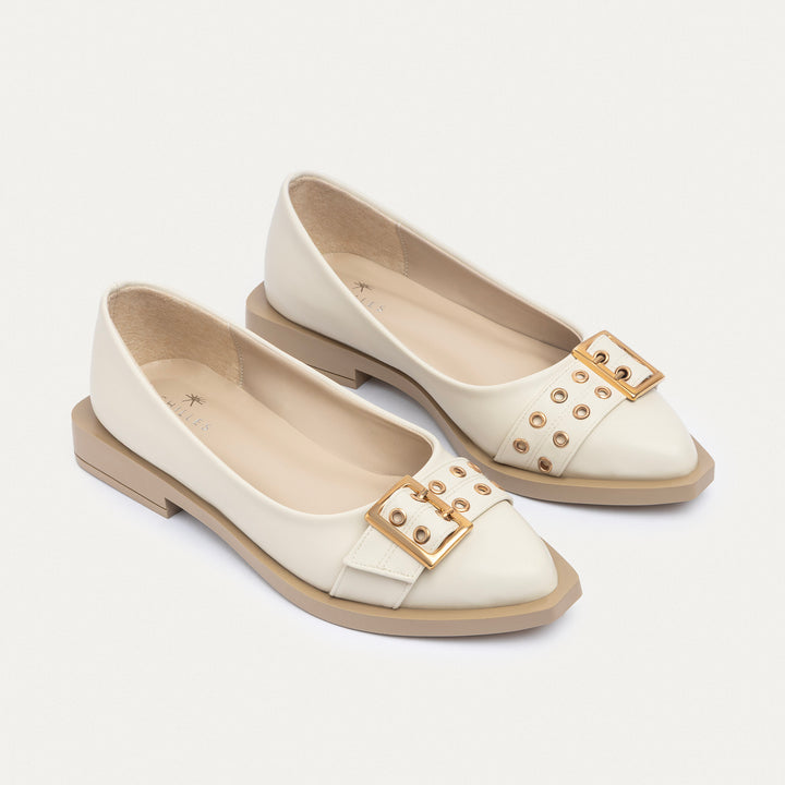 Achilles | Buckled Pointed Loafers - Beige