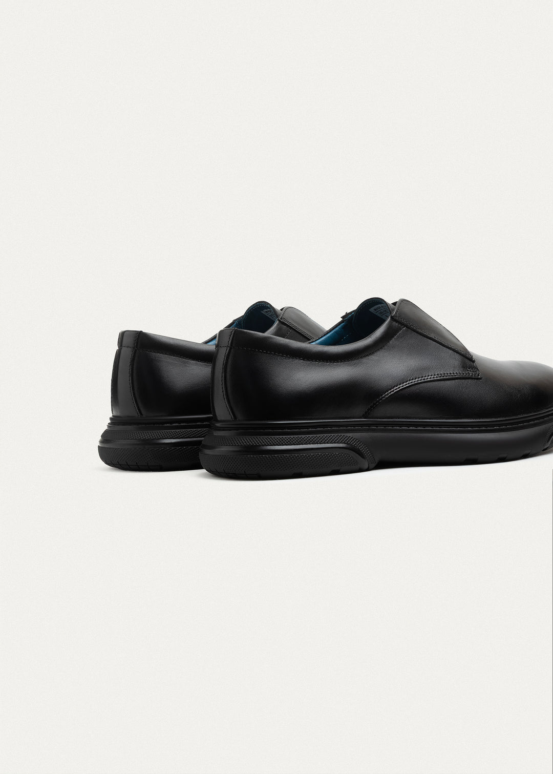 Smooth Leather Elastic Slip-On | Black
