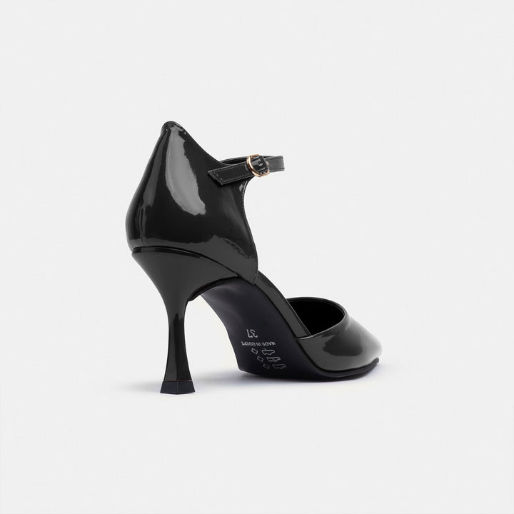 Achilles| Liana Patent Pointed Heels - Black